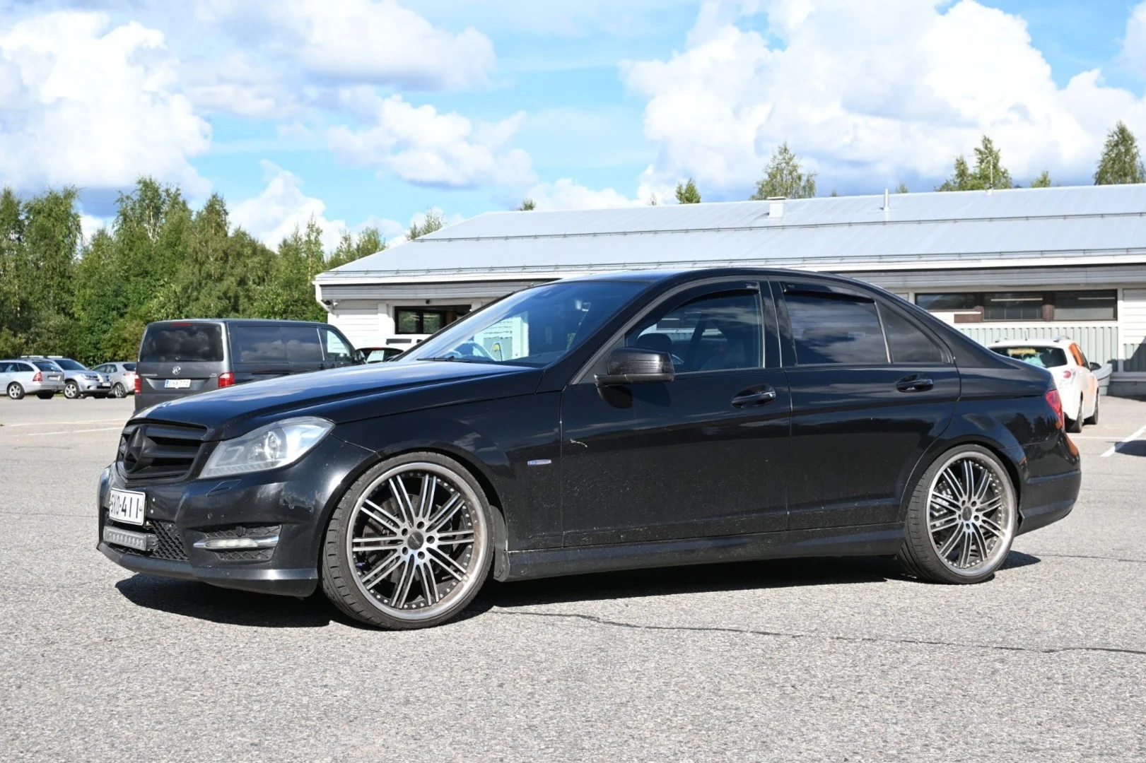 Car Image - td6yiIsXxin4d7qKy0eJW