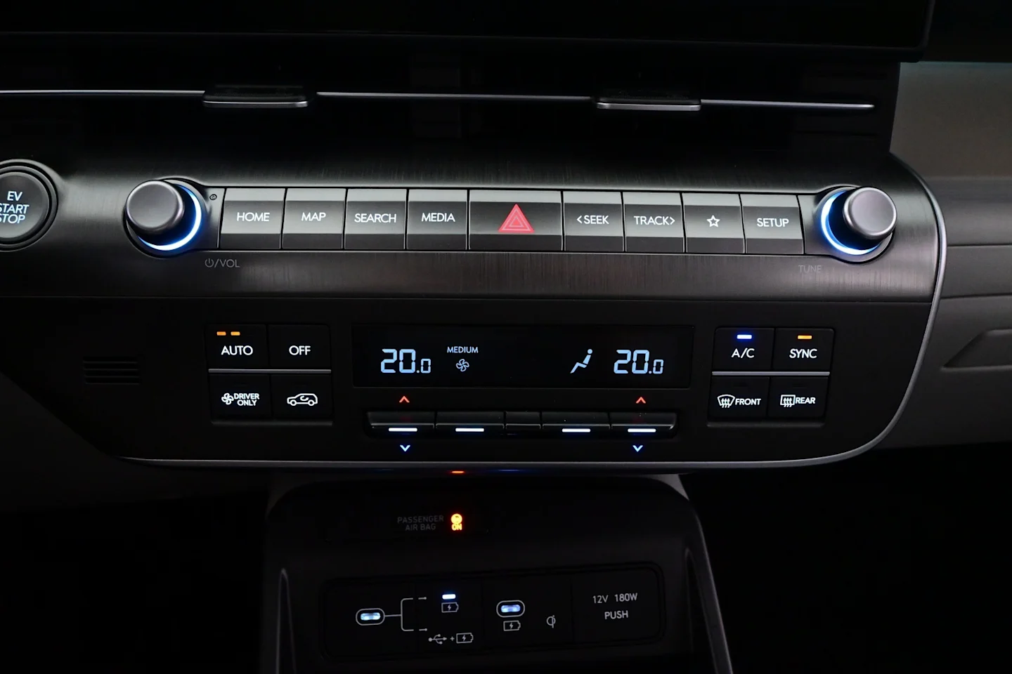 Car Image - 4dqd0KxNlW140xGIDmyhNG