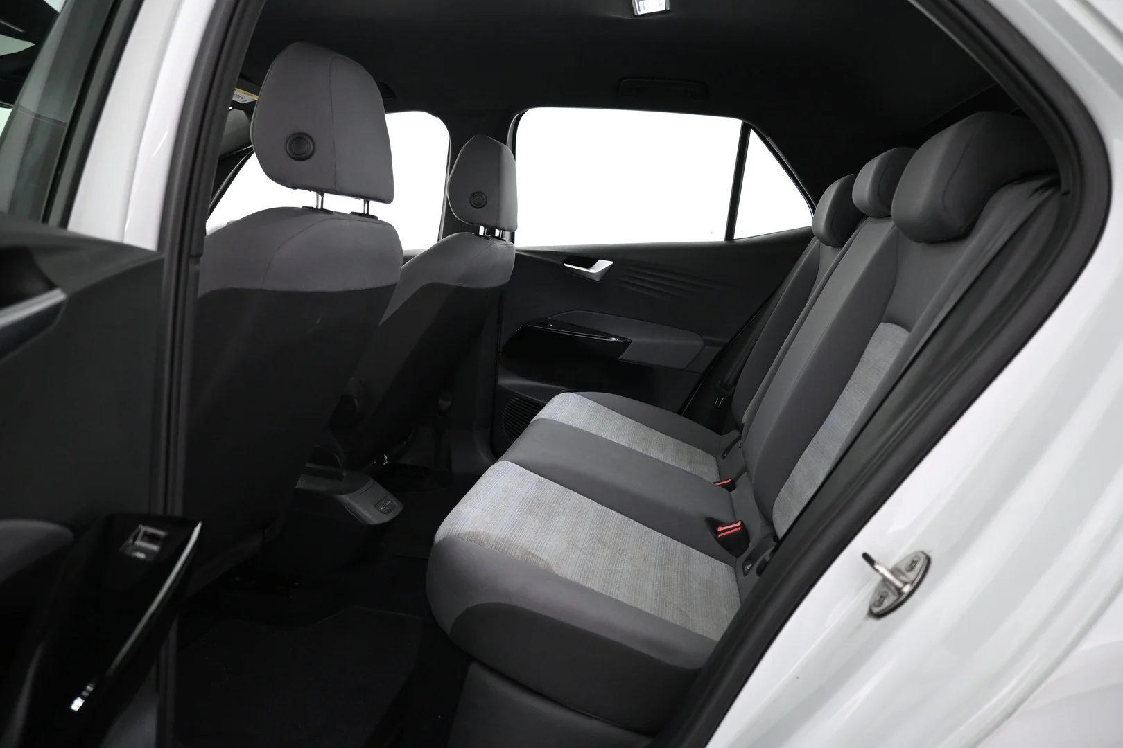 Car Image - 55PuaYq0CBsSQIQyPtsmzY