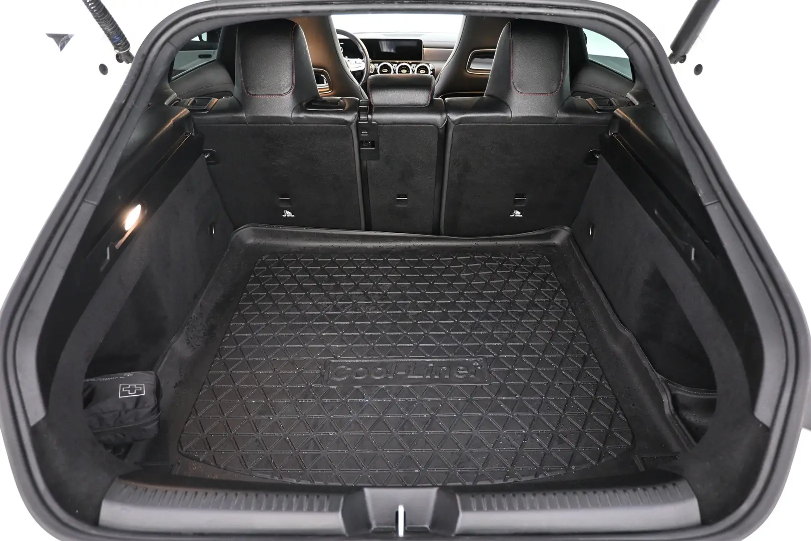 Car Image - 6dMofVd0vpCmlR1HIG9uIl