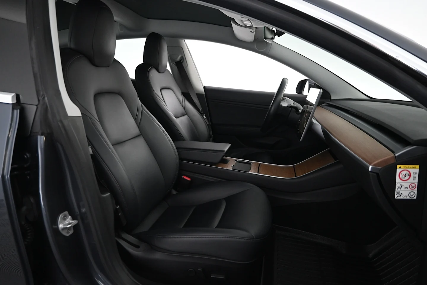 Car Image - 1mUoys1Qr3RLBb1gZsPgmQ