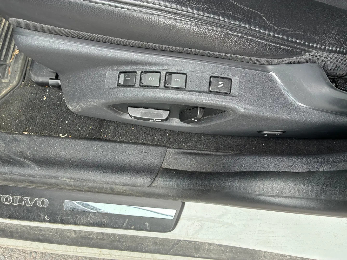Car Image - 7b3r9g1DOBqCQBYrNNfgNq