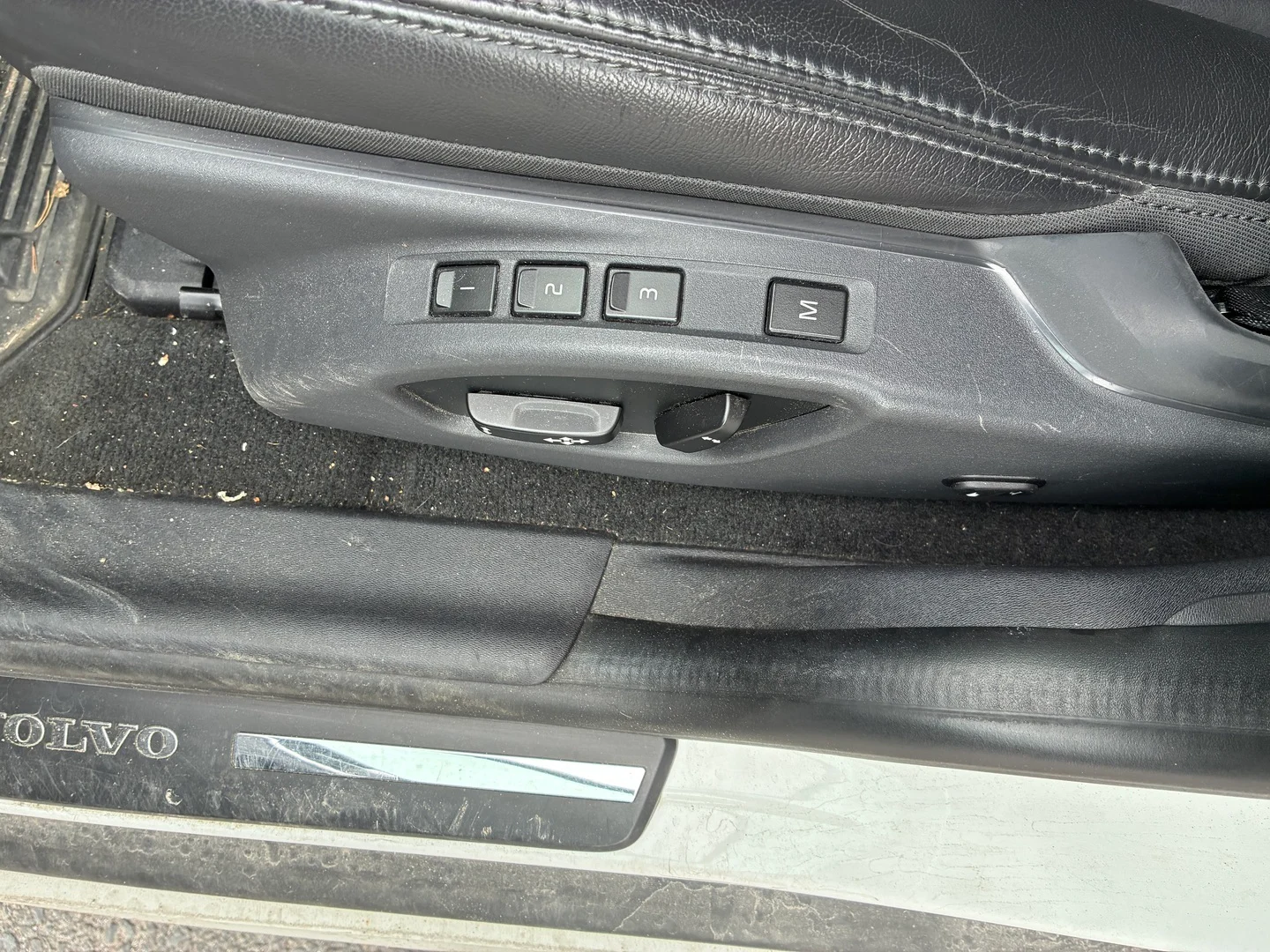 Car Image - 7b3r9g1DOBqCQBYrNNfgNq