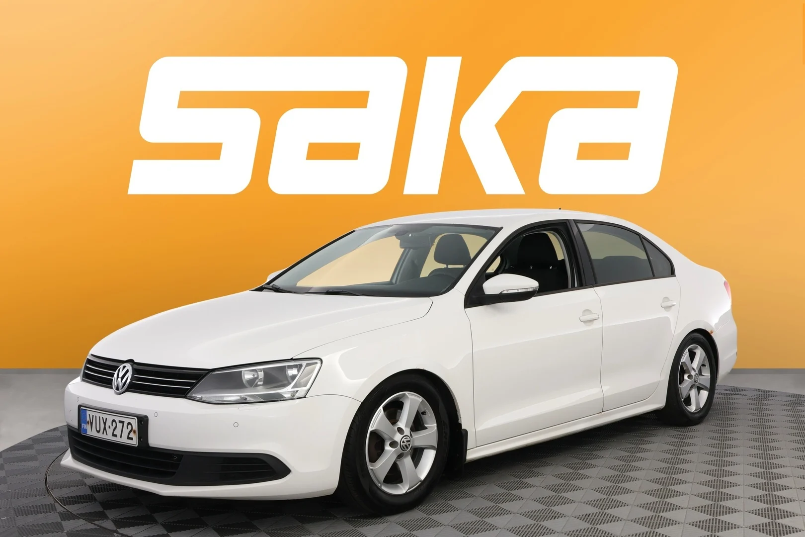 Car Image - 2yN10lbbtBj475sCoGnaEP