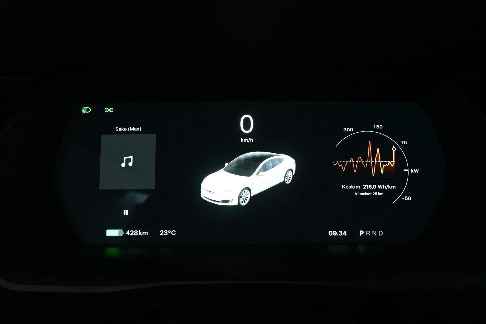 Car Image - F6kS5F6dpENu6hrT5CmWn