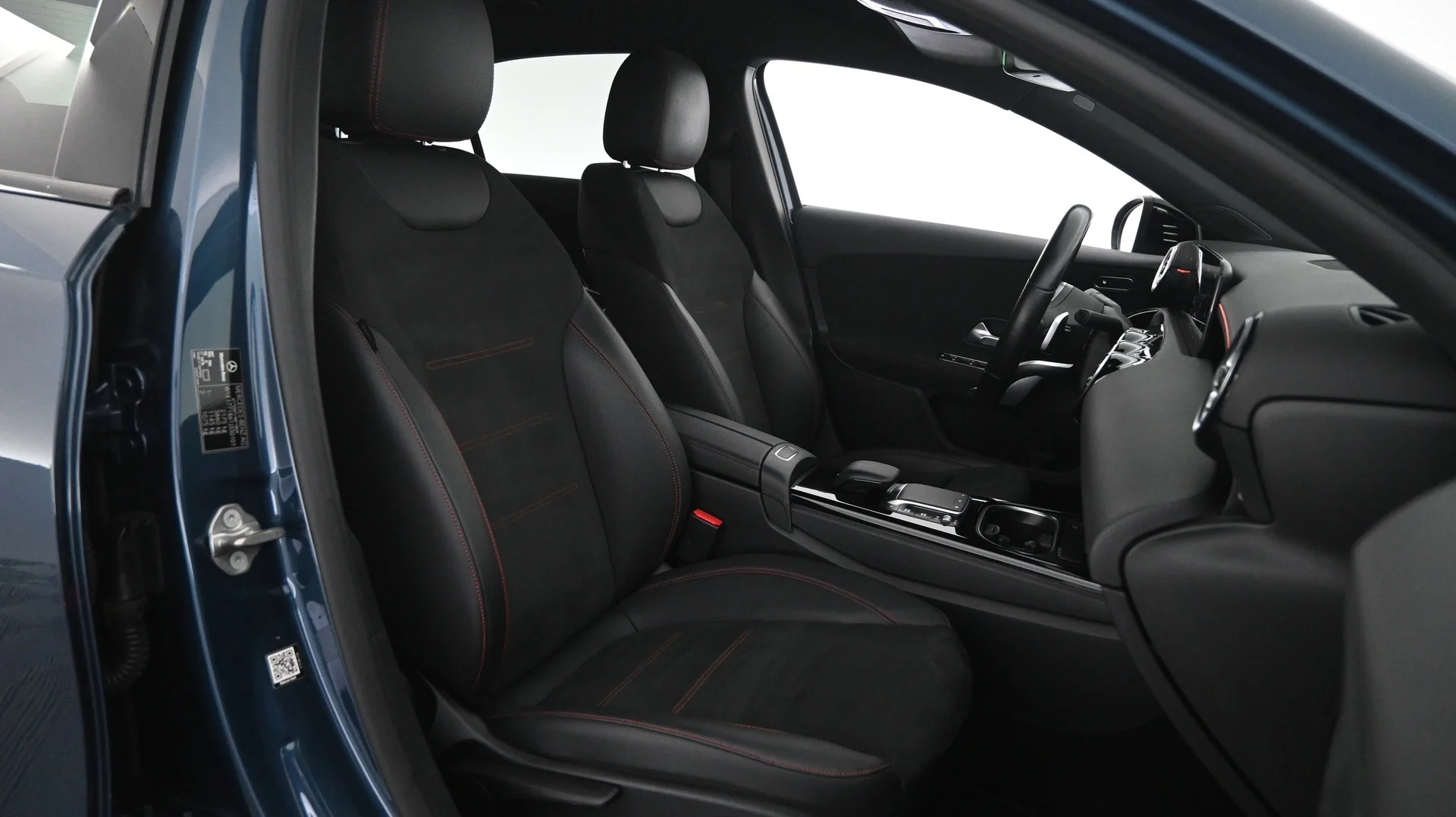 Car Image - 2qNhdVDHisxKIOsMxtukJF