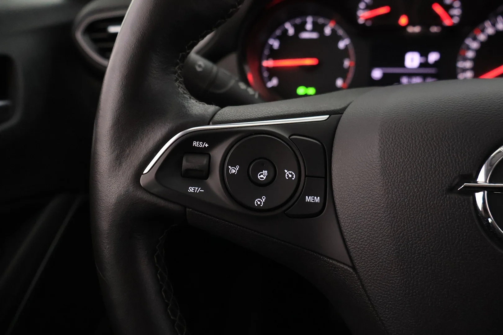 Car Image - 36CqapxHd7dM8Gsl31lwJC