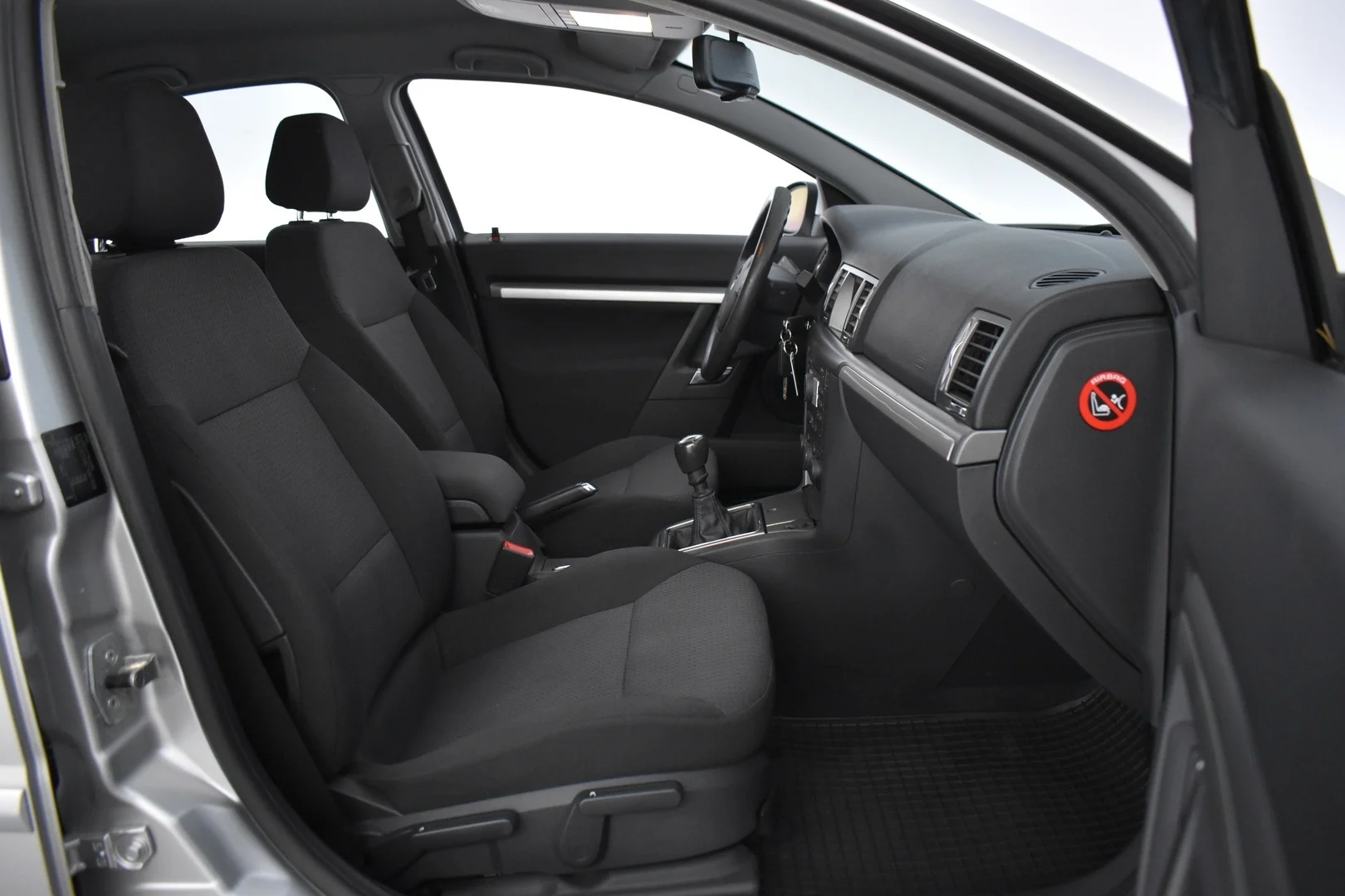 Car Image - Q9dK3XQl7aCYzATcJKQxc