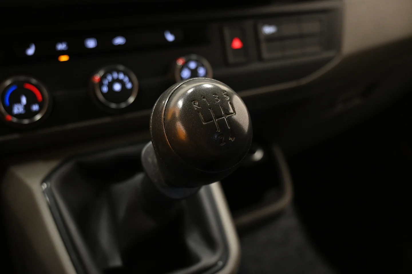 Car Image - 1WtrUIRgO7mnG5b97D6WgN