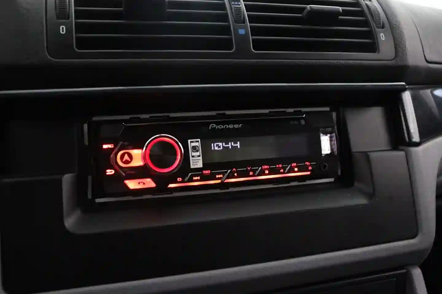 Car Image - 3IKiY7PbxQxpnScLIMlczu