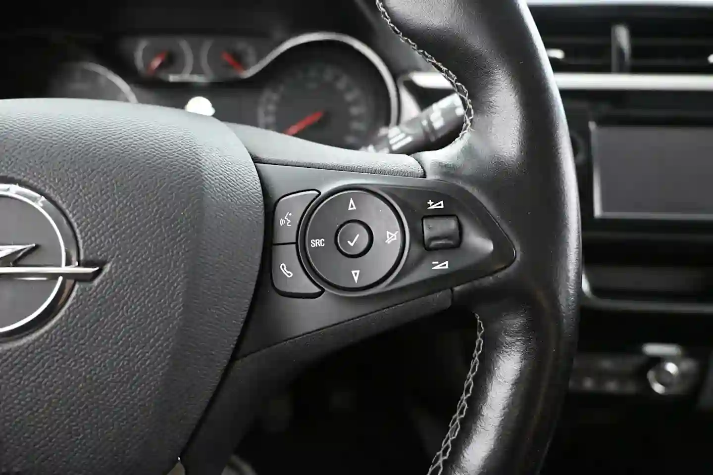 Car Image - 2B50P9udgfhTqeIofz3SJF