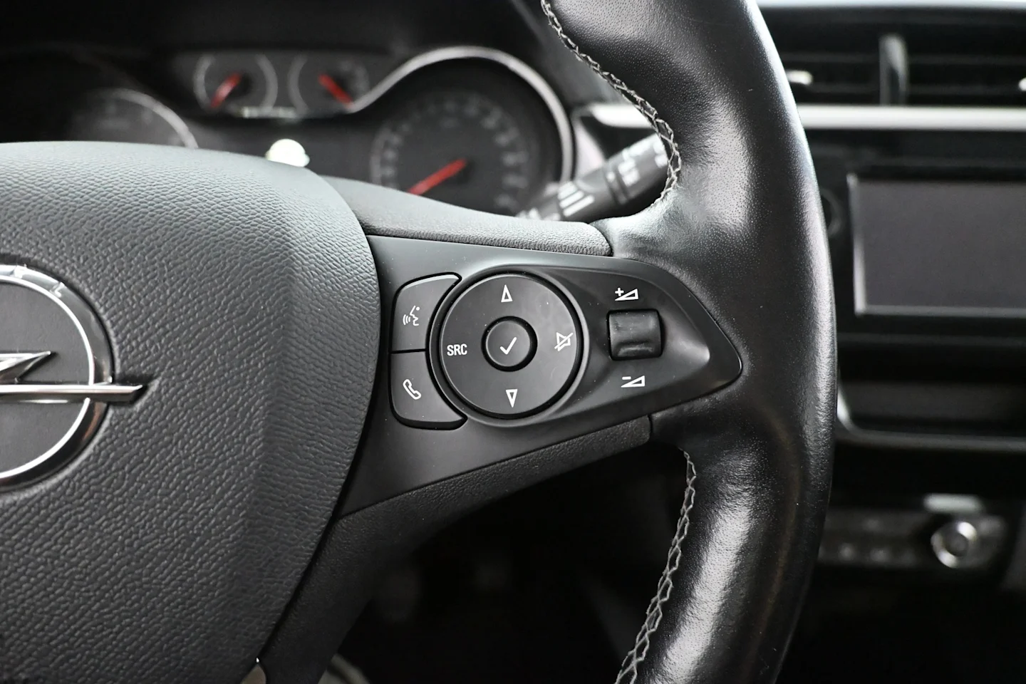 Car Image - 2B50P9udgfhTqeIofz3SJF