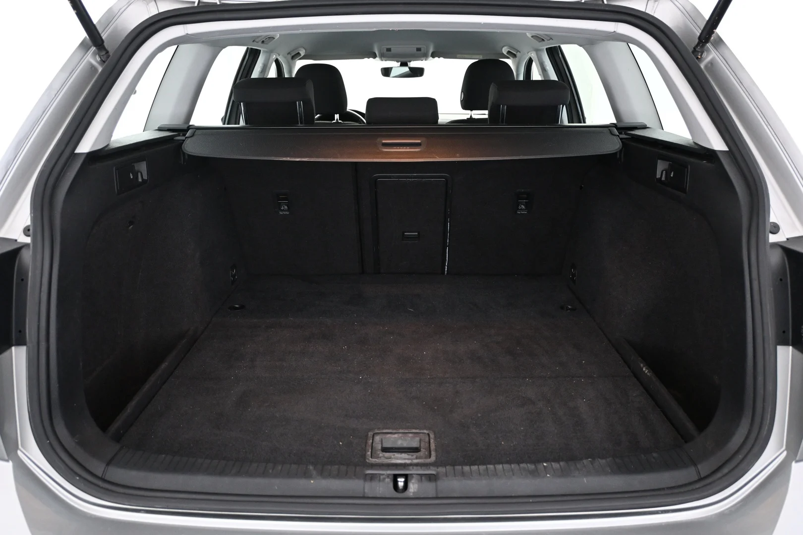 Car Image - 6475Sk2dQmAod49rx6ZArl