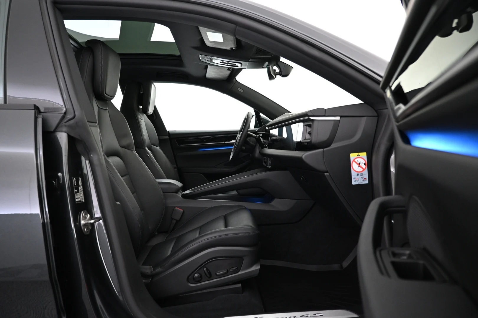 Car Image - 28gGJ1wfCRD2eGvWSZVlHz