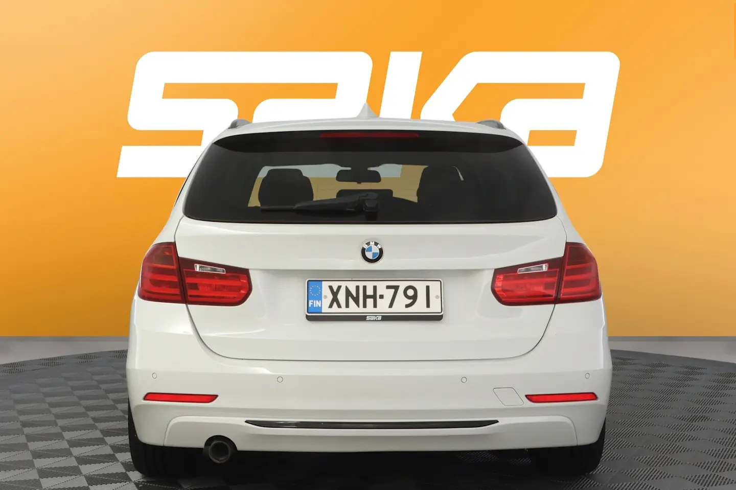 Car Image - 1hXmMYF85YESook5btj8TR