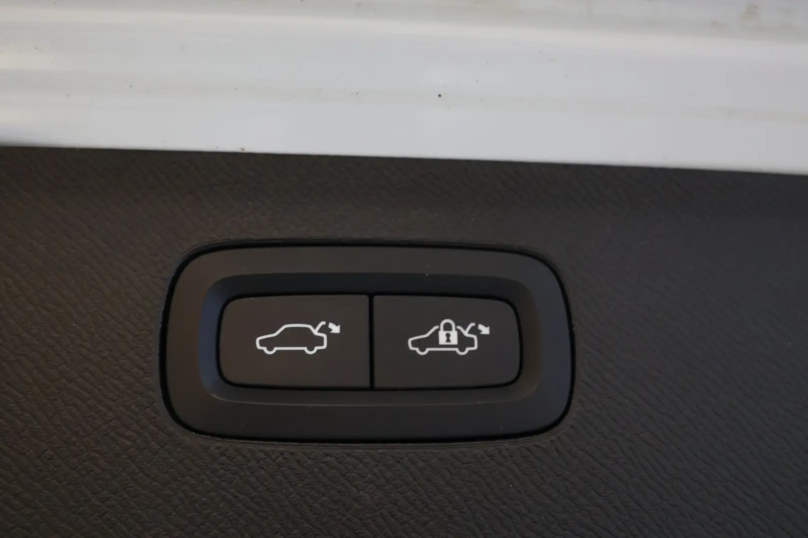 Car Image - 5dshvLlhDgm53aytCDhXQR