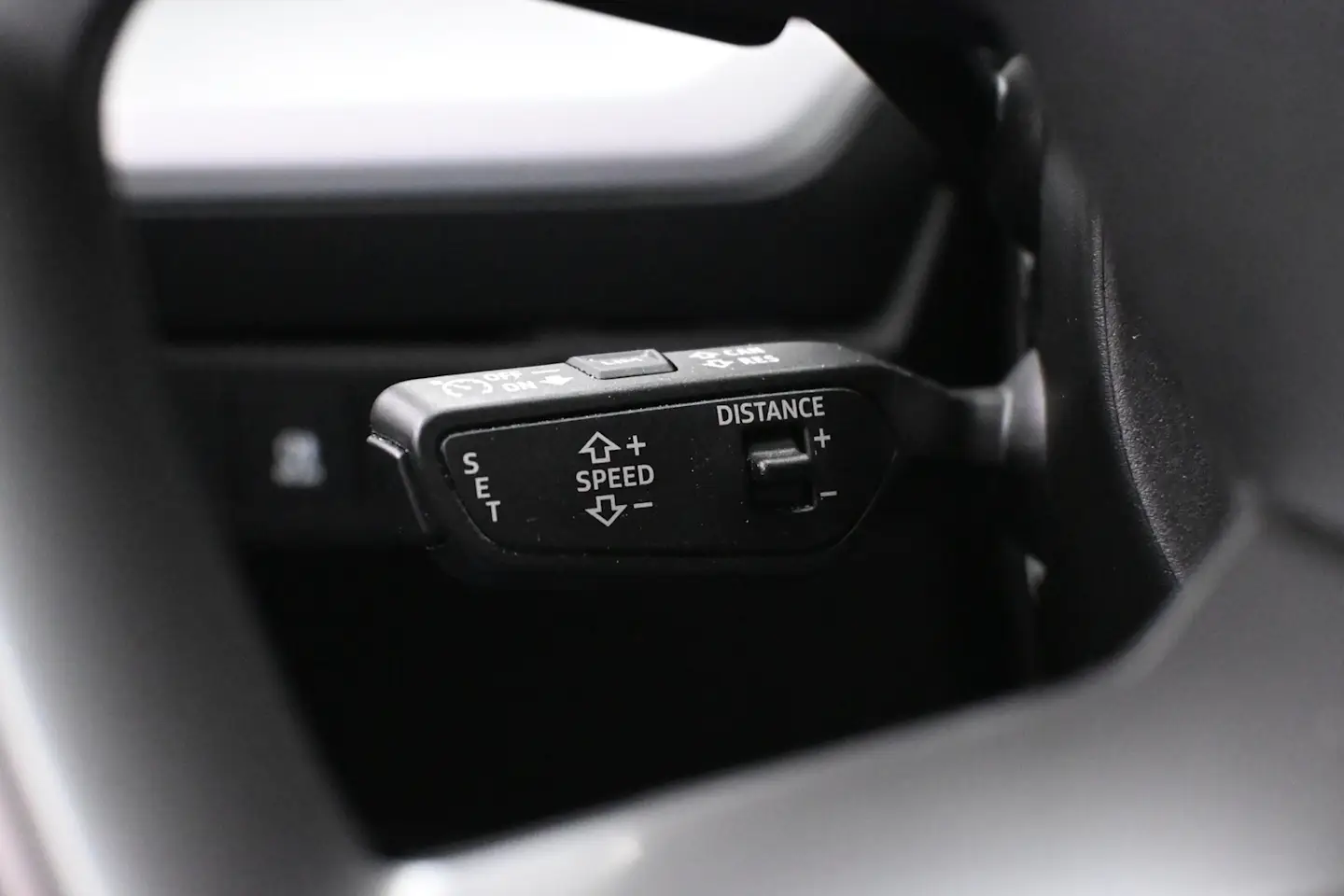 Car Image - 52mzvrLXRszOWDxzPzu0UY