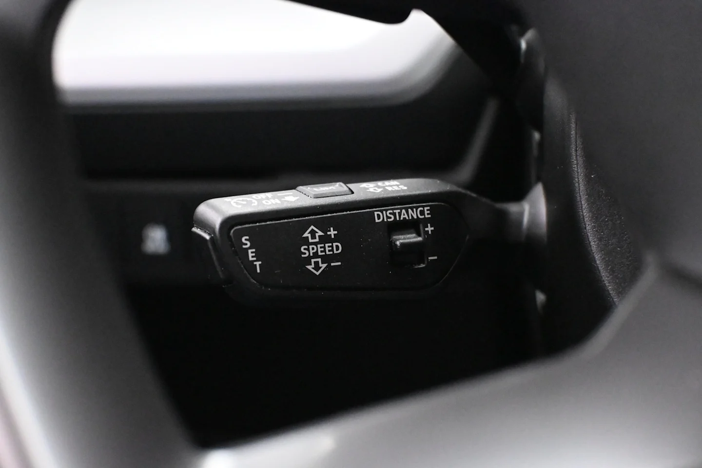 Car Image - 52mzvrLXRszOWDxzPzu0UY