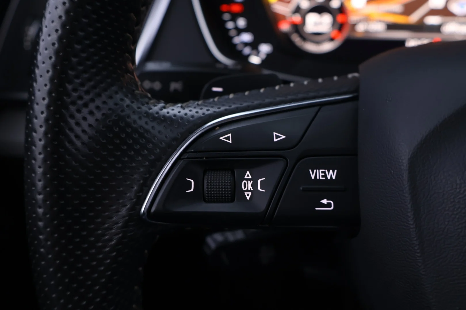 Car Image - QPQOl1zgHuGlxUTMaPwve