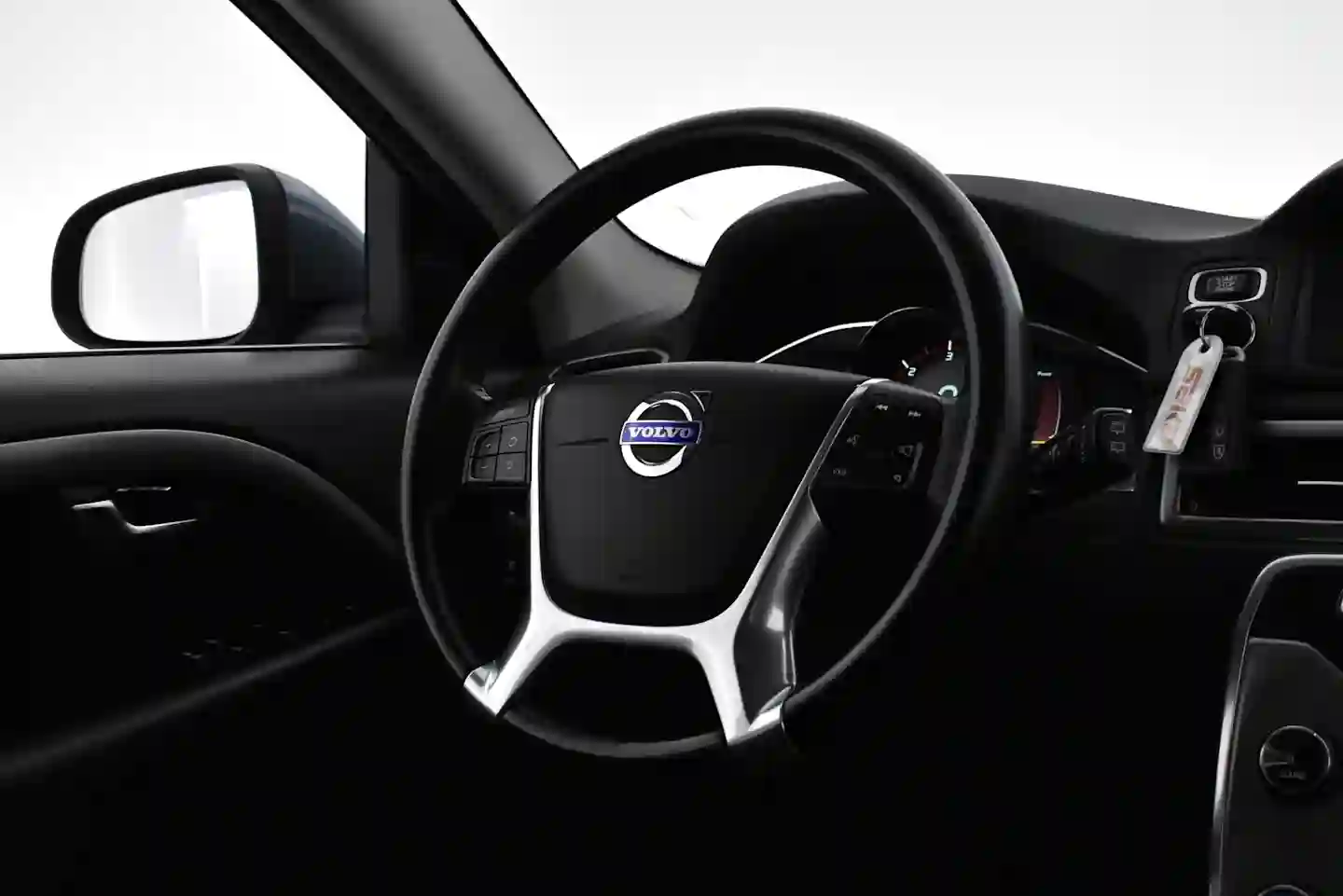 Car Image - 6swUg5RVtYa17G10GFml9b