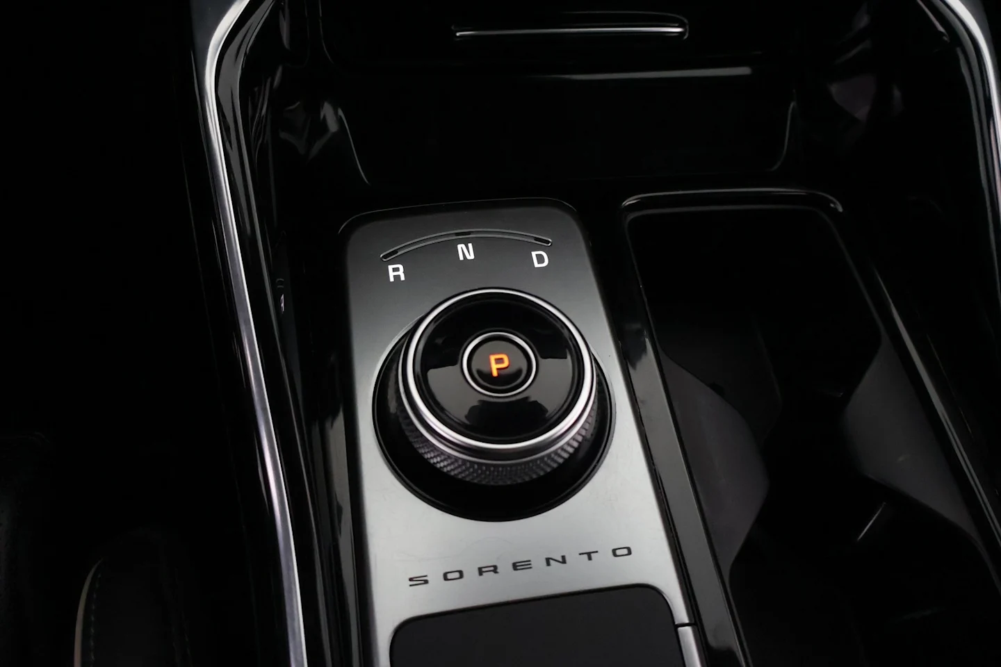 Car Image - 7Dze9KRILIiw5D6KtcMemQ