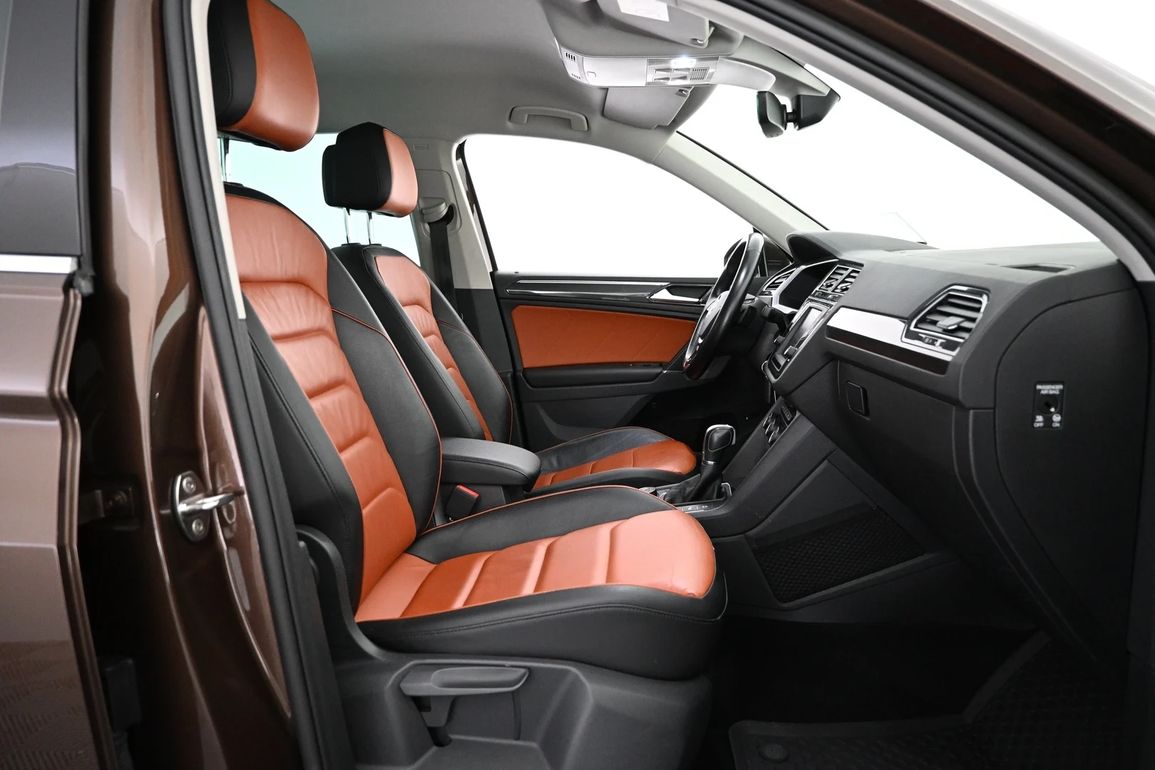 Car Image - 5iuyiGEoBrC00B5TP2bWYg
