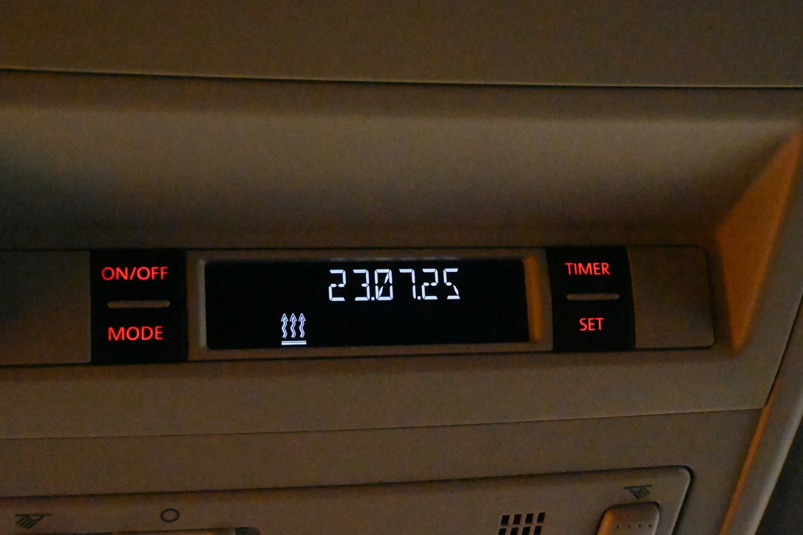 Car Image - 52LMsTx2OZAXU5UjMMoyeo