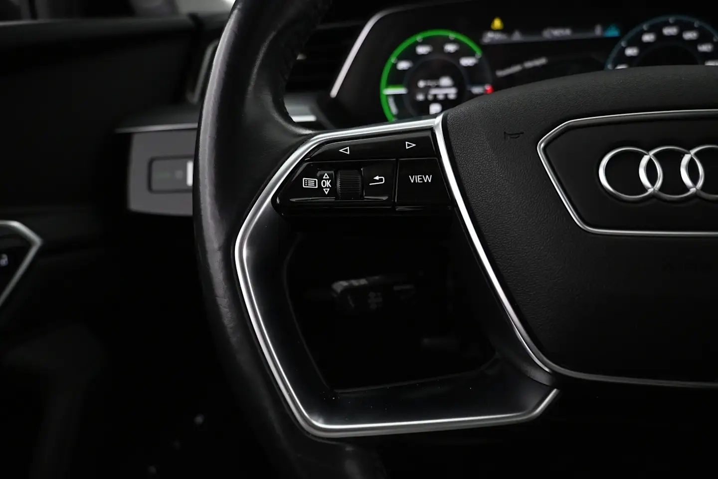 Car Image - 5F9bb1dijmJ24VGe5CpLu7