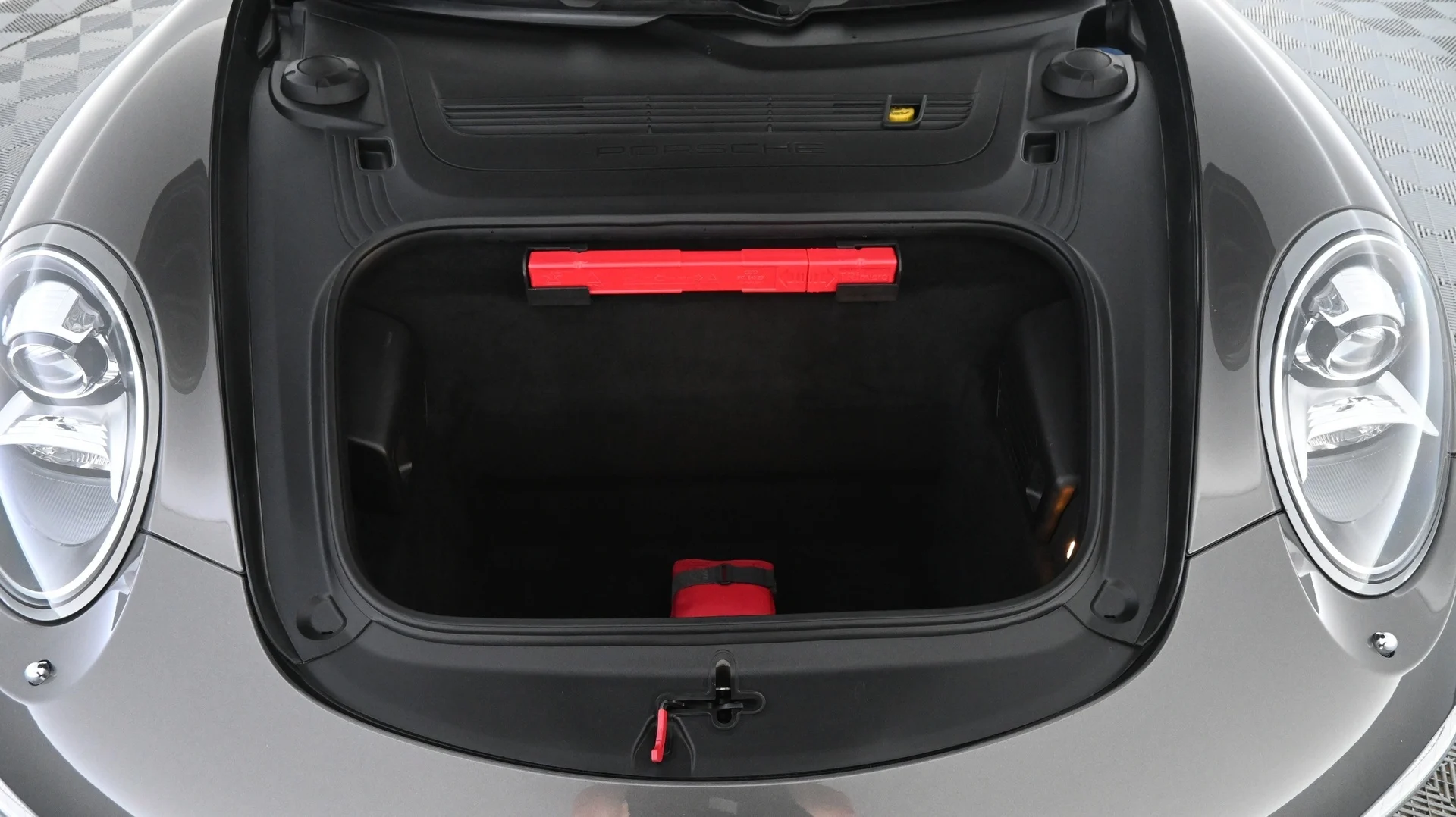 Car Image - 4qZU4St7LBcRHDHOUdkEhQ