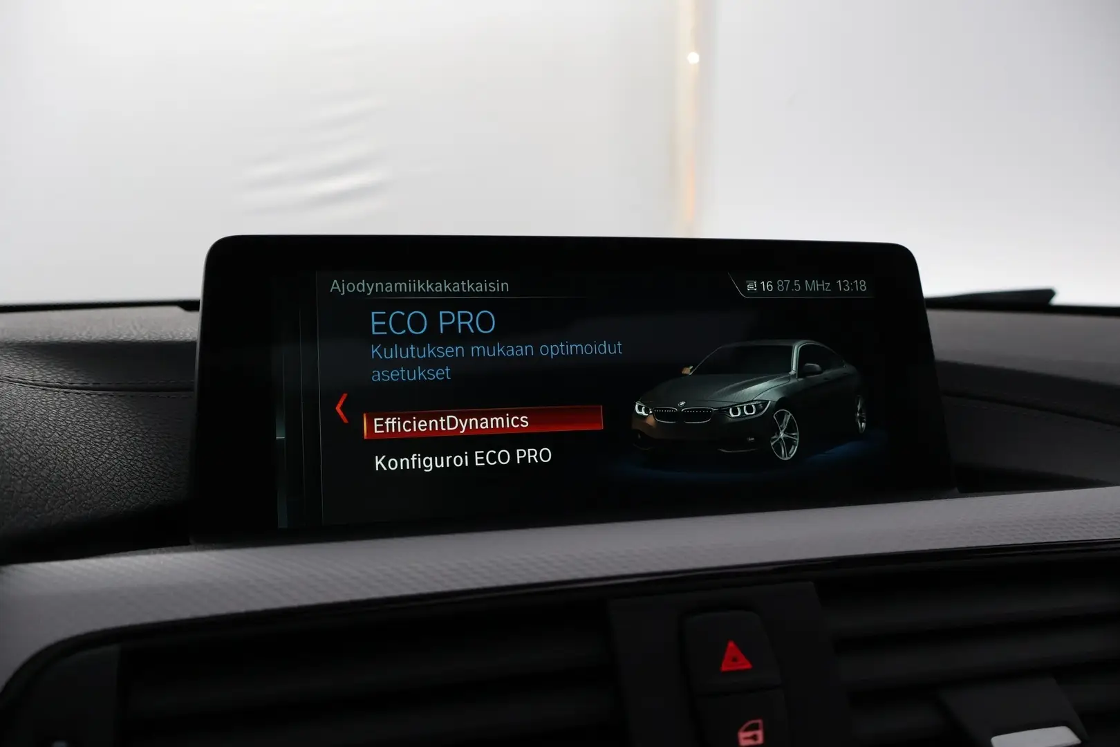Car Image - 3AfkQxOG9drWKz7HgTwfMq