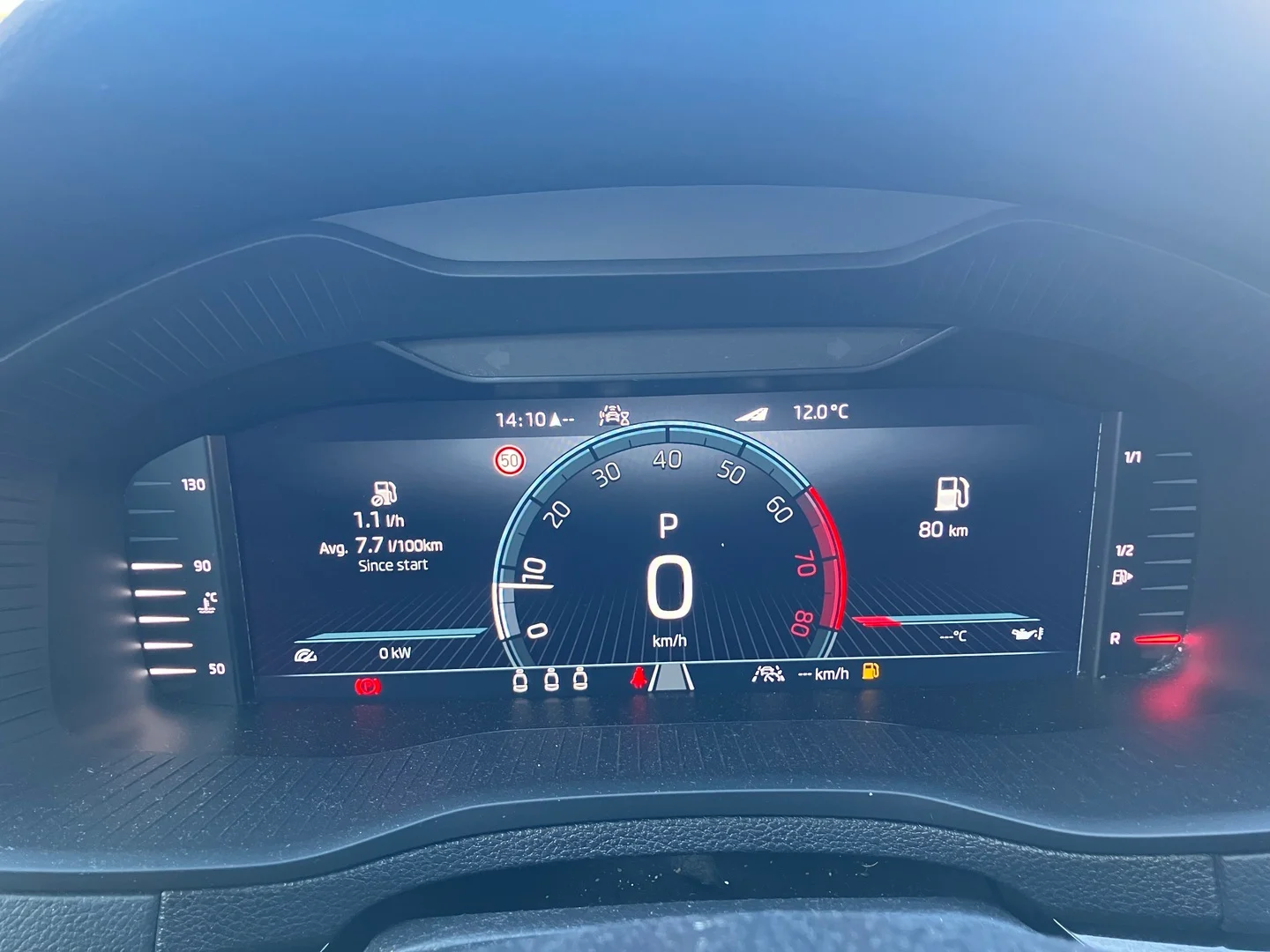Car Image - 6qcQiYKKMdSrrcK3Yn2VX4