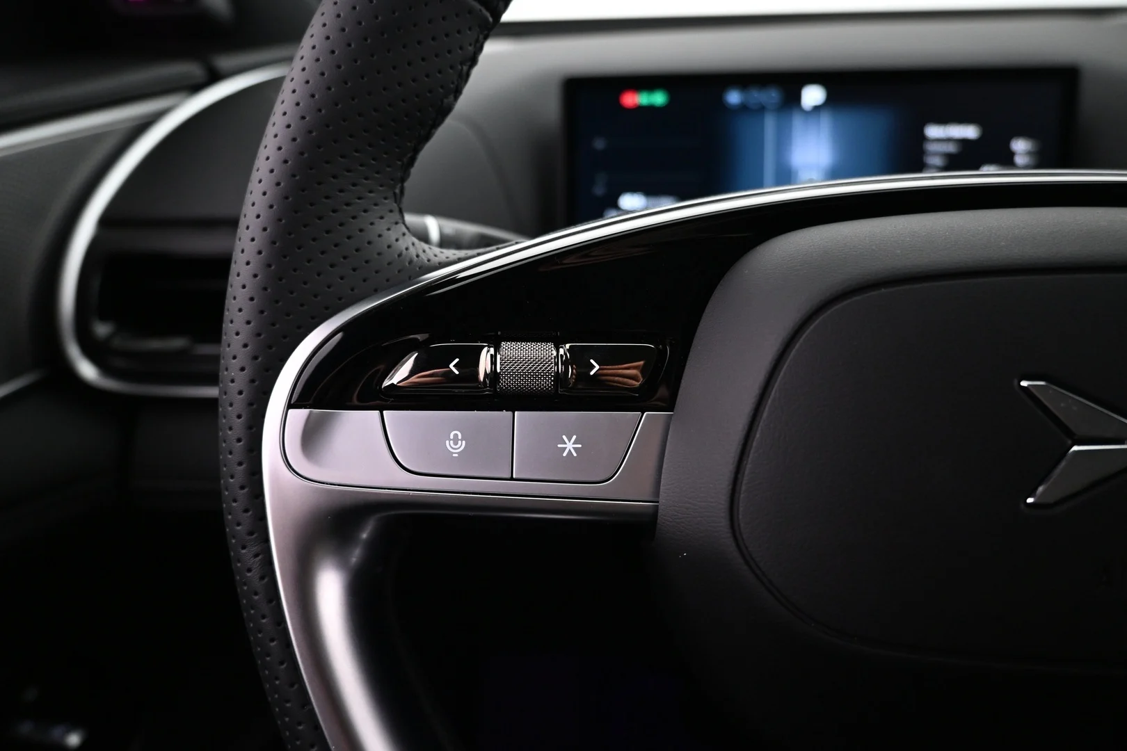 Car Image - 6xpjG8yXeC5GYS7xNFRoRz