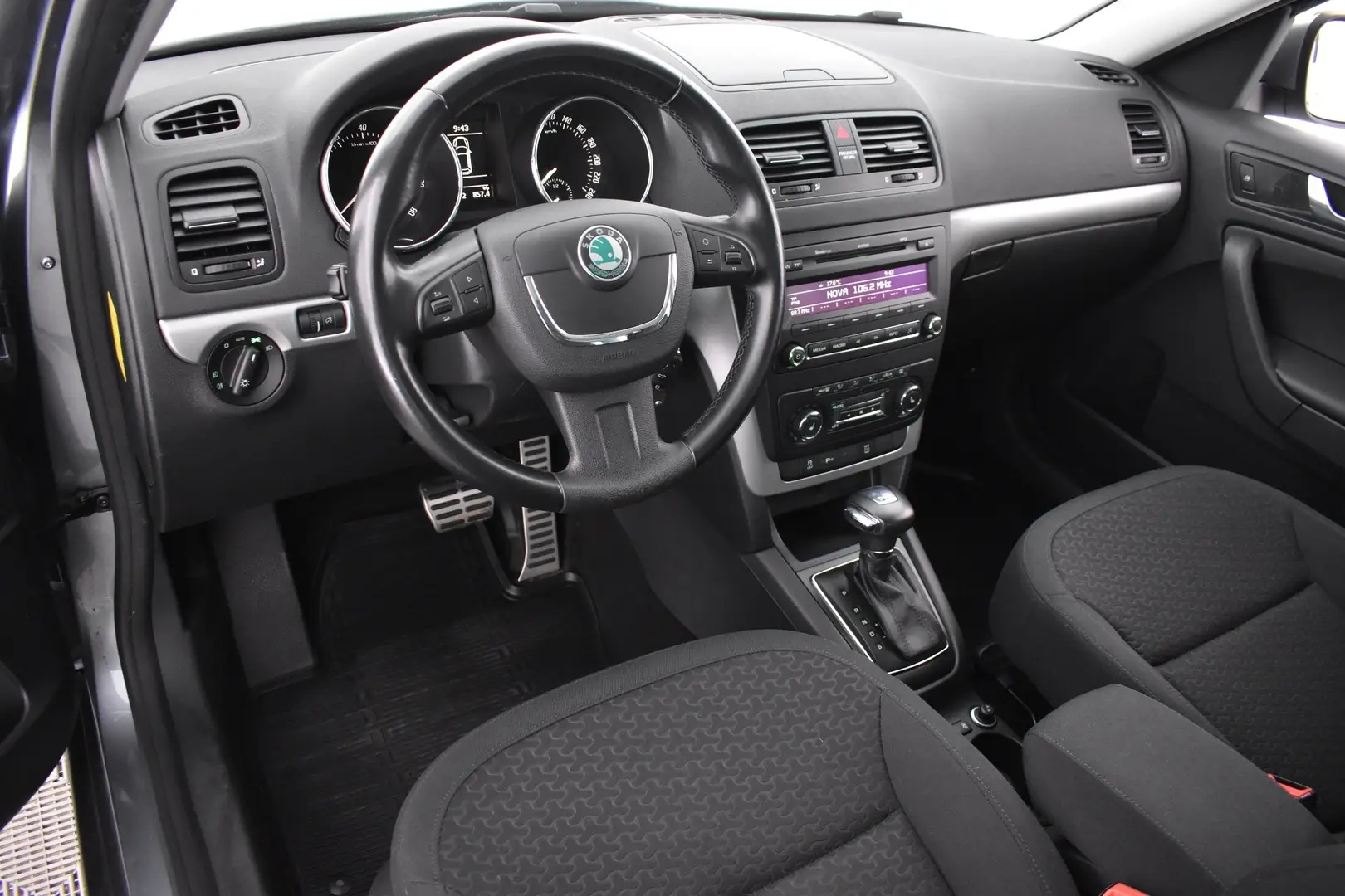 Car Image - 4R3h9hmYzpzQktl6YzLNZ7