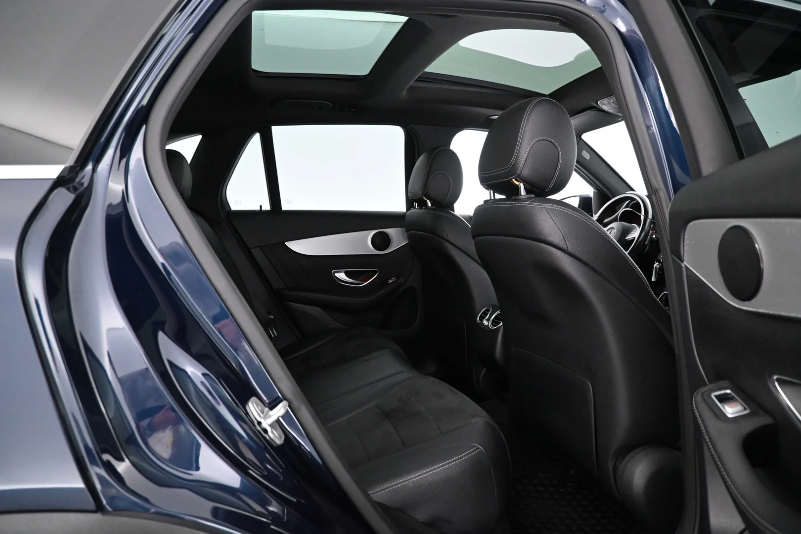 Car Image - 798olKOOd0TSMsV3ETmRTd