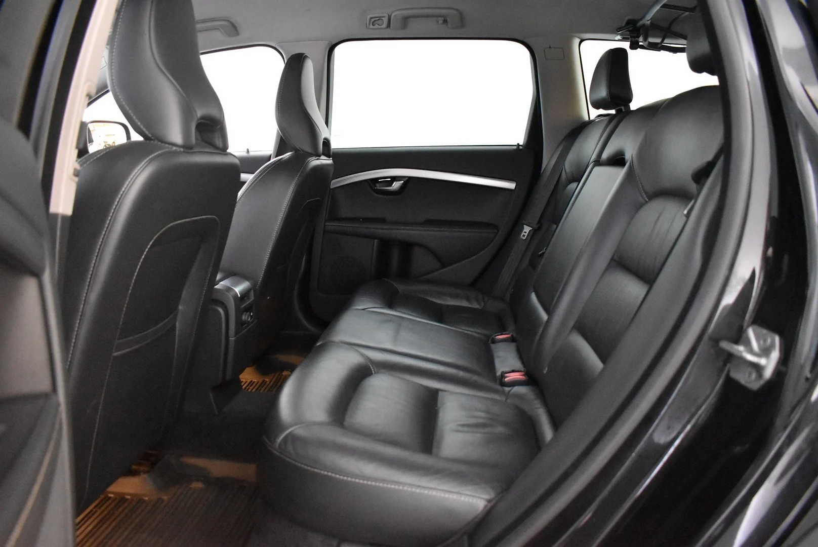 Car Image - 6VIeRLPZVr4QYgOD3Ddtmz