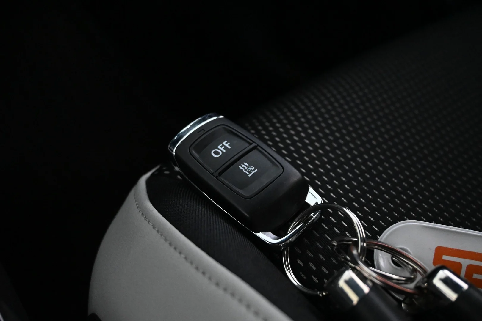 Car Image - 5499cyawffYRcl4Uf38ZgF