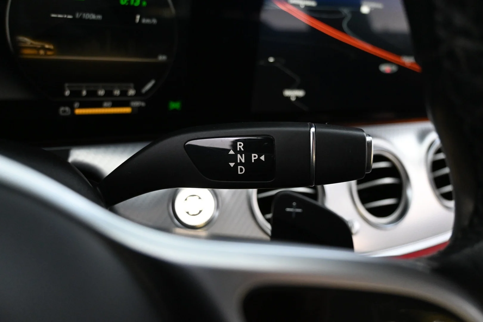 Car Image - T8gH8f9jcli69DSEADXZv