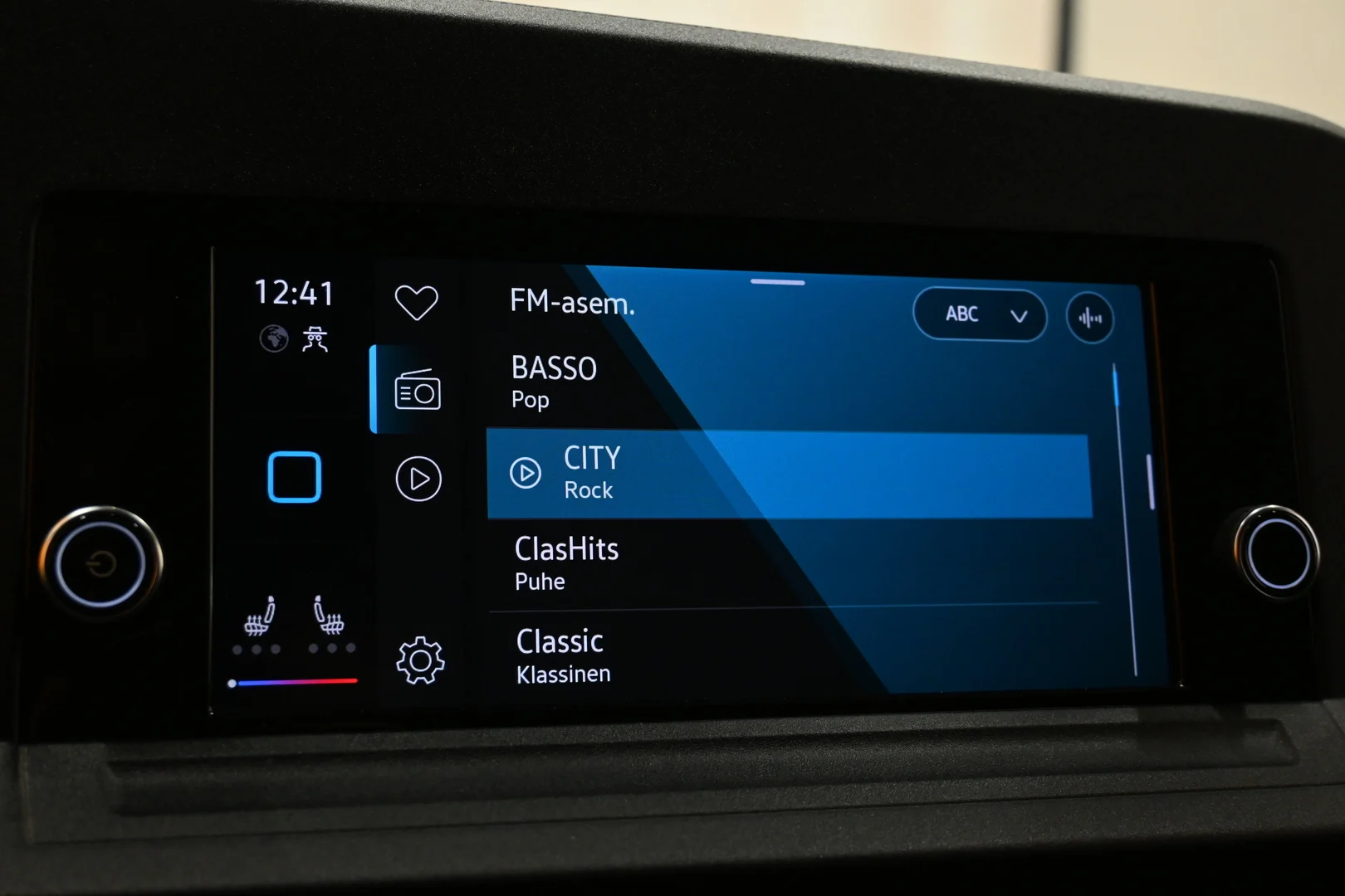 Car Image - hoOSFYwZ4hVhIcQDTruwS
