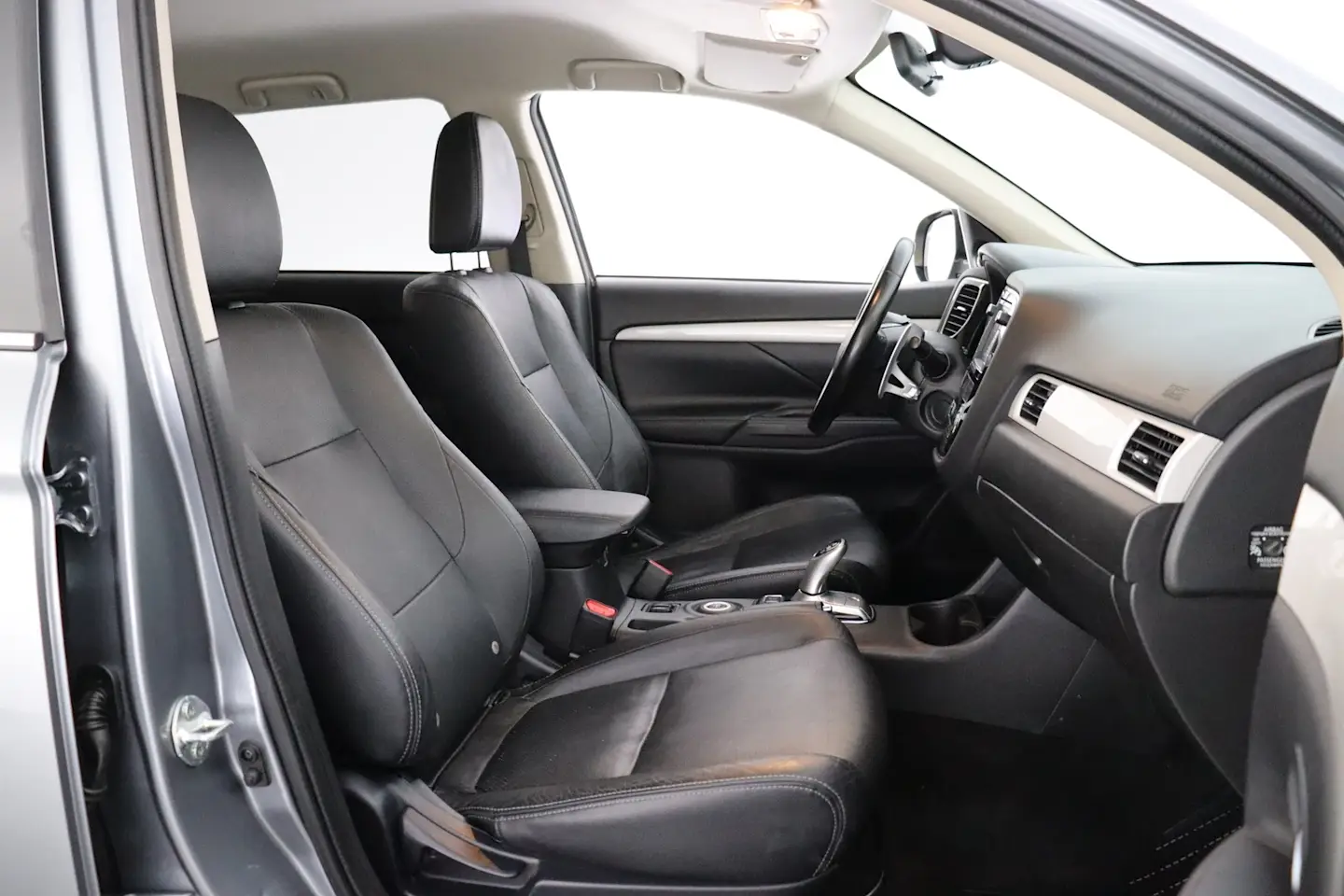 Car Image - 5bj4a4R4XejV7fbmgghF2s