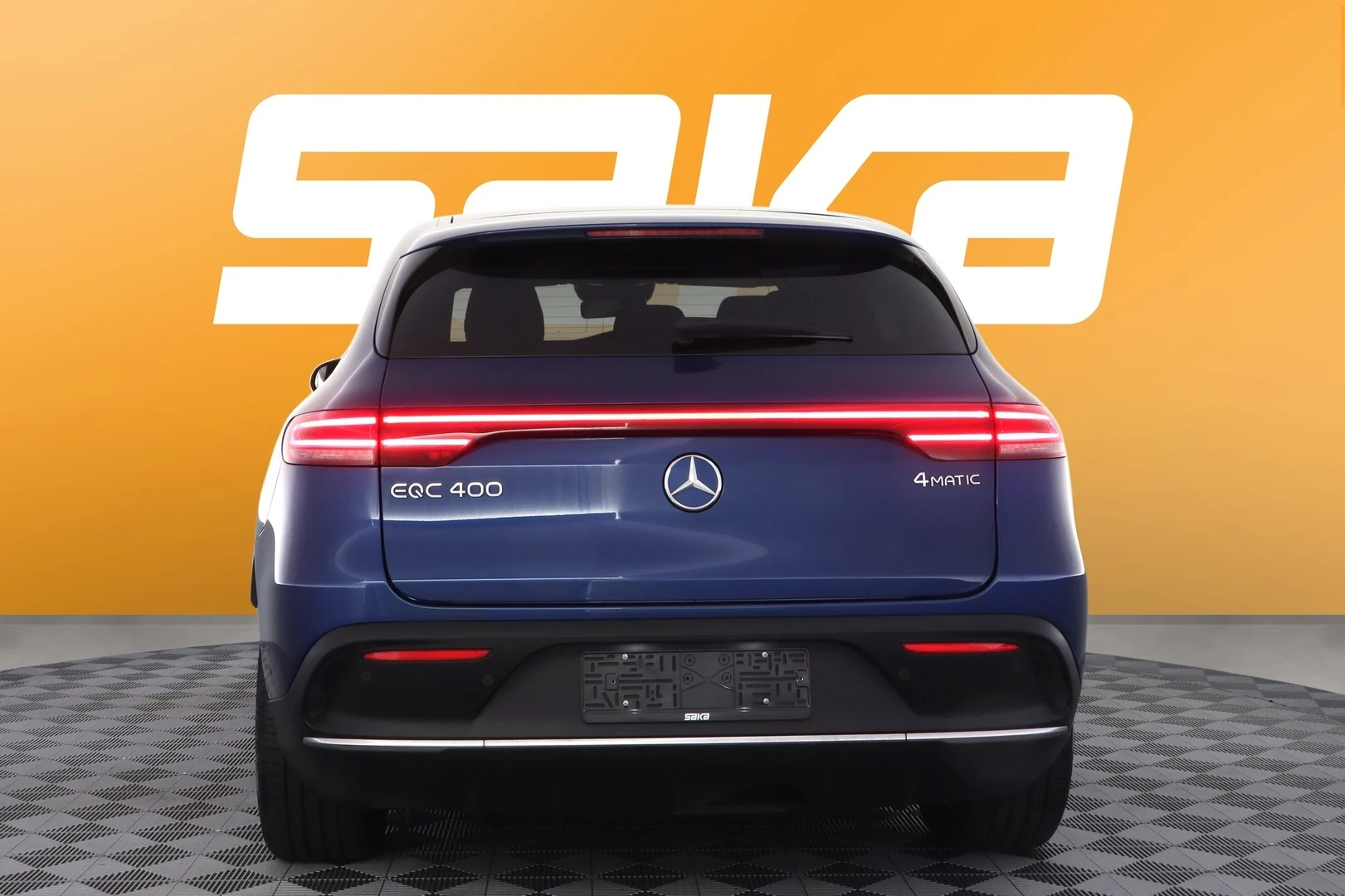 Car Image - 1hUXJM6u0pnDEF5mNBFzbc
