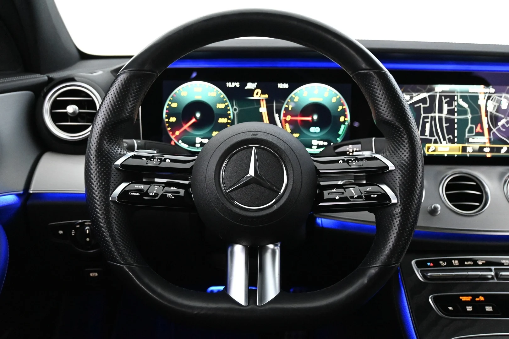 Car Image - 4lViaMv3CJKl5buueKeeXi