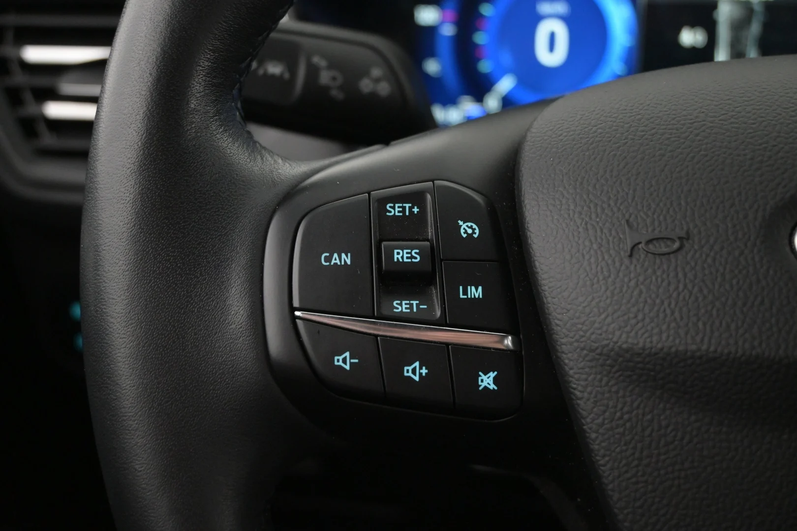 Car Image - 2CvCS2wbScC4PDi1JVhzZT