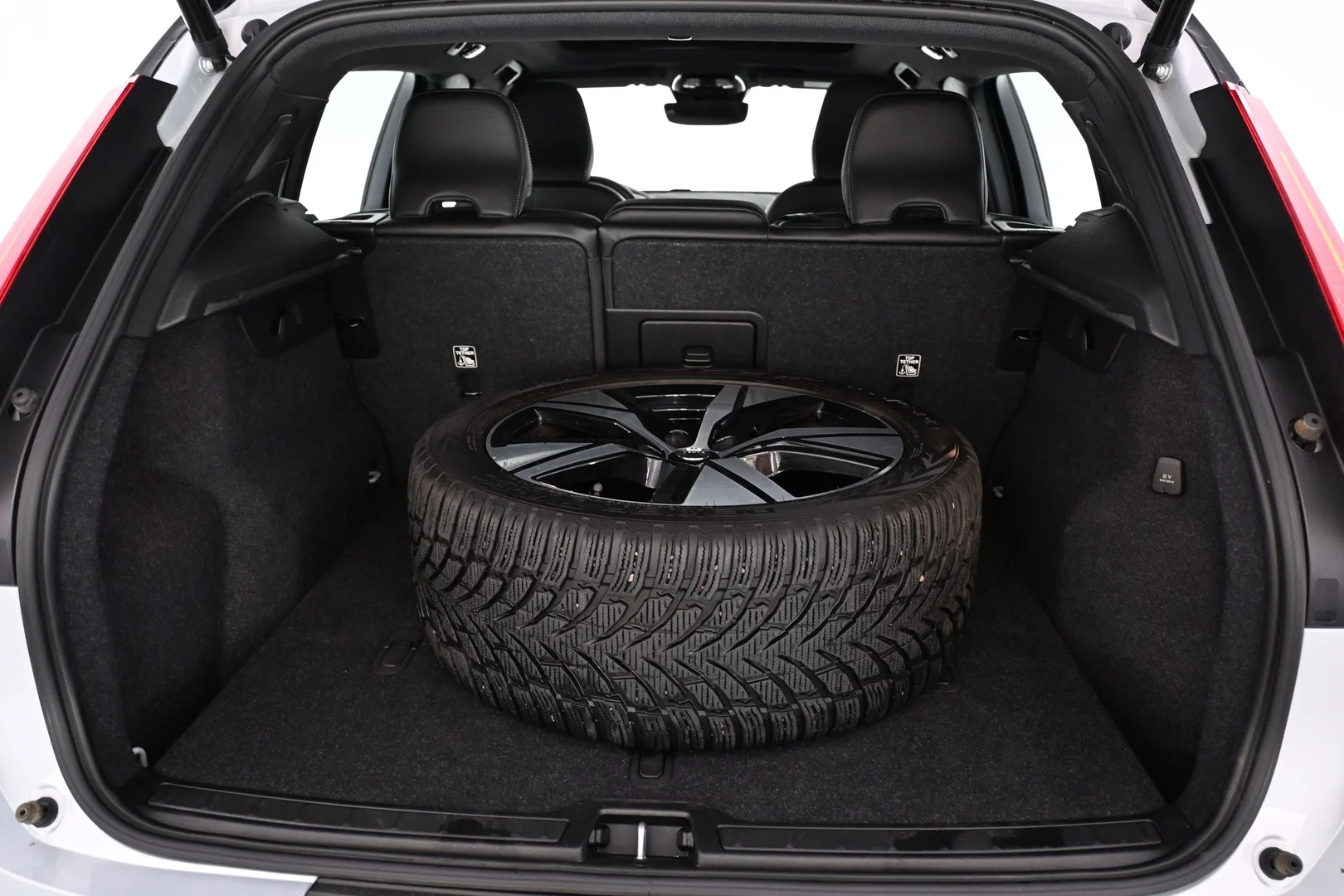 Car Image - 4303oW5TtQKTKQbotizraC