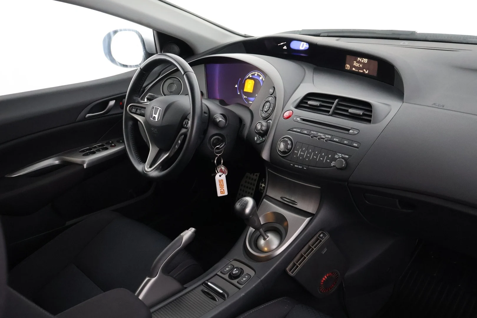 Car Image - 5fwi4MthWIFWmdEtRbaTYI