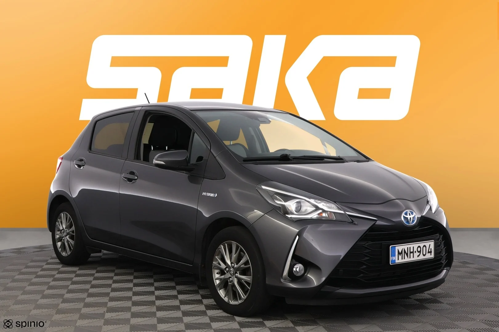 Car Image - 7L0ZTplaULk52AMW7rym7y