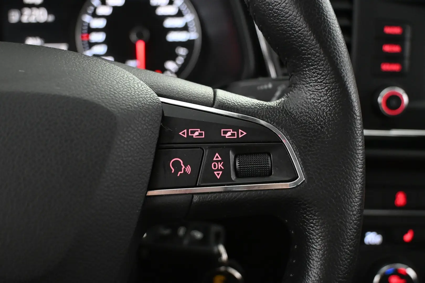 Car Image - unOrxLMJaQiVYbQk1Zr5c