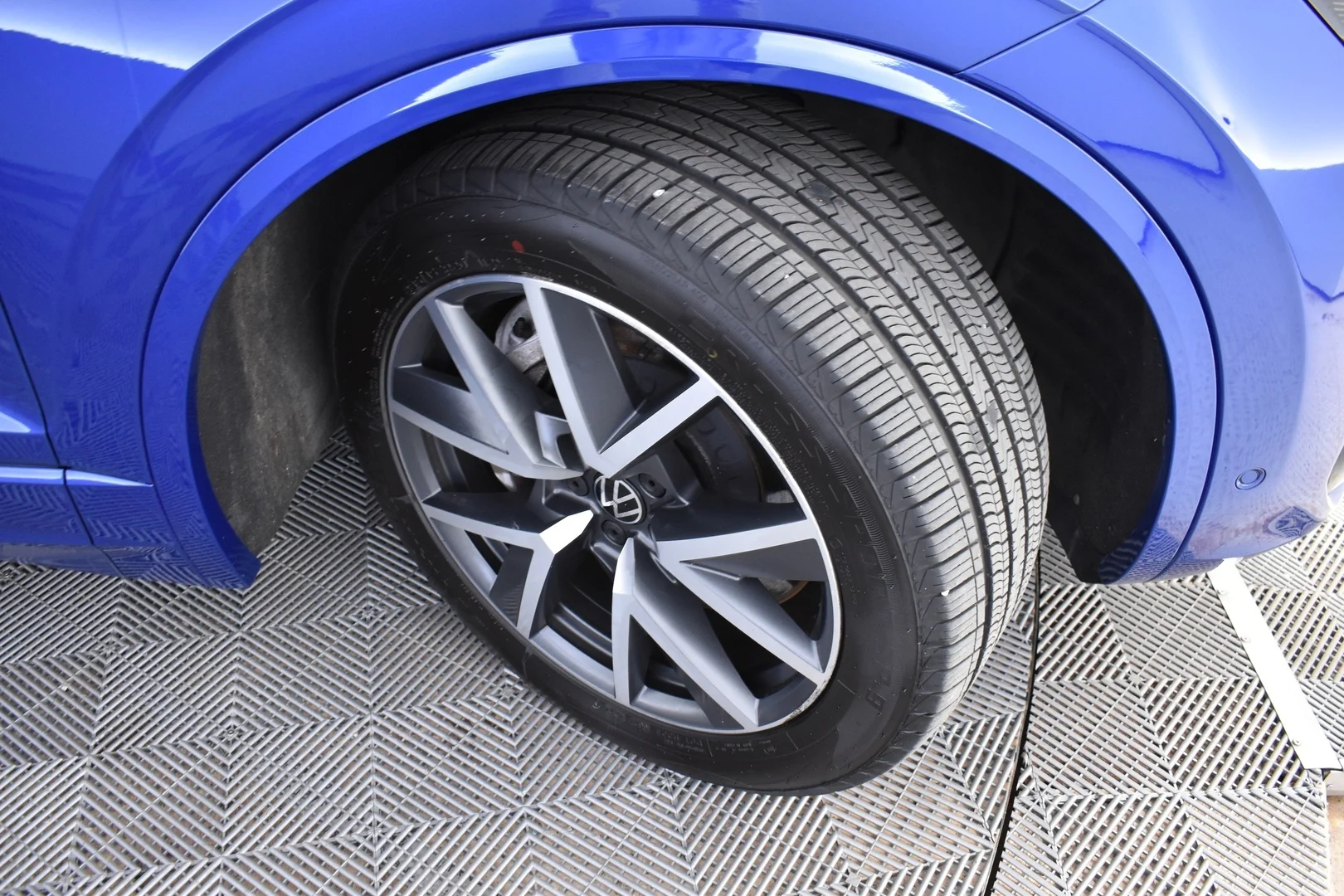 Car Image - 1jZep5ro3CukIlcPgGx0pg