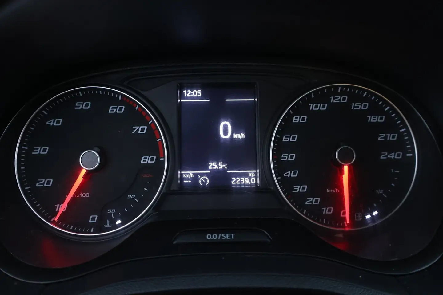 Car Image - 1ktIelNyVWMCu3HUivpKuX