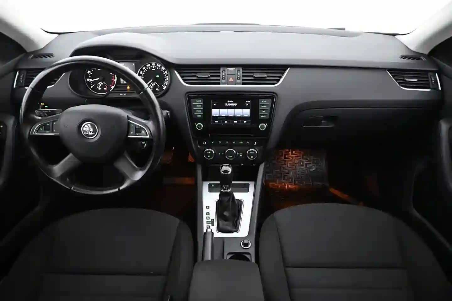 Car Image - 7fH9ATi2ufQmDMcmvsRx9i