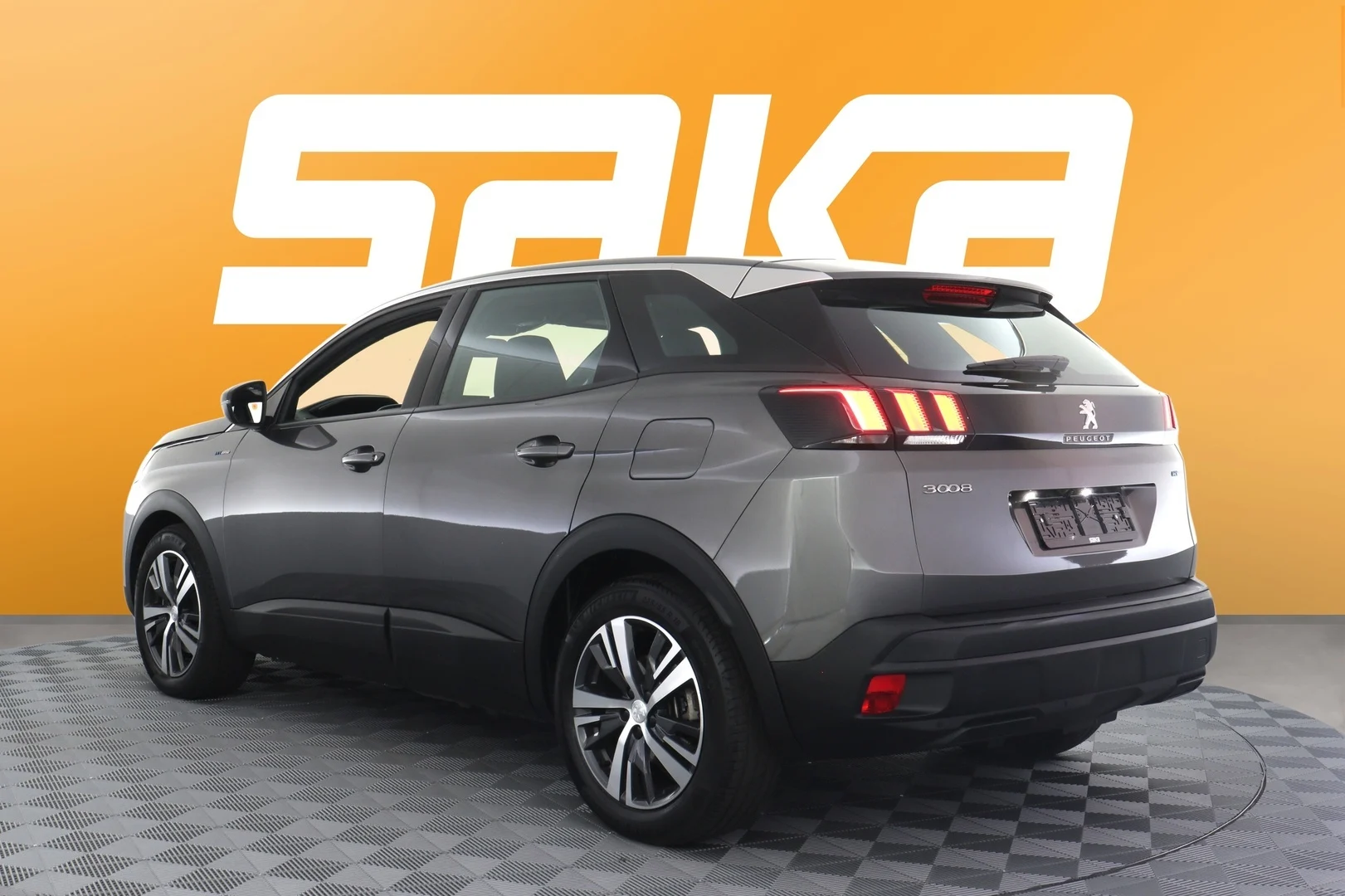Car Image - 7LdAUyfGzJ9vxS0as1jJxh